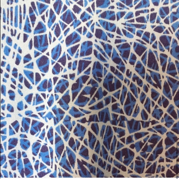 LuLaRoe Printed Blue Irma XS - Picture 6 of 7